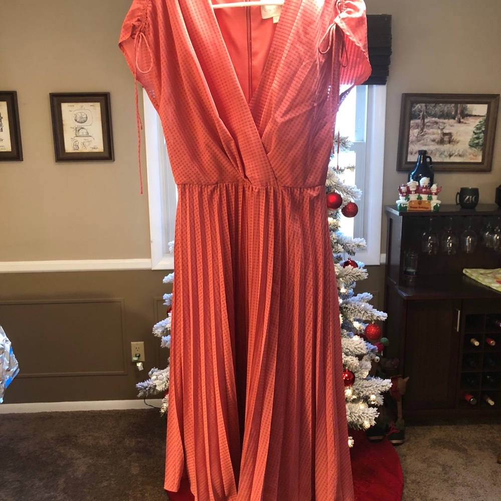 Gal Meets Glam Dress